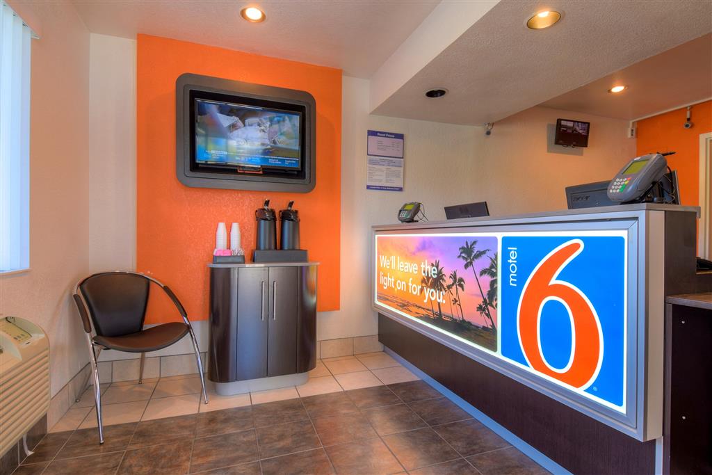 Motel6 San Ysidro CA San Diego Border - photo 20