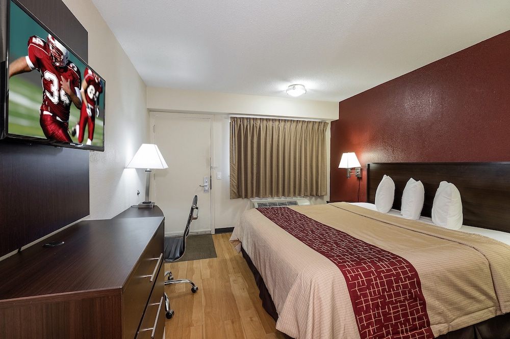 Red Roof Inn Columbus East Reynoldsburg - photo 14