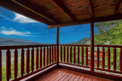 Eagles View Free Attraction Tickets Breathtaking Mountain Views Hot Tub WIFI - photo 46