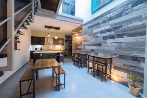 Entire house 3 bedrooms — 4-Star Luxury Hotel in Victoria, Malta