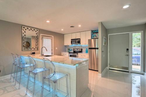 Coastal Resort Beach Villa Less Than 1 Mi to Shore — 4-Star Luxury Hotel in Hilton Head Island, United States