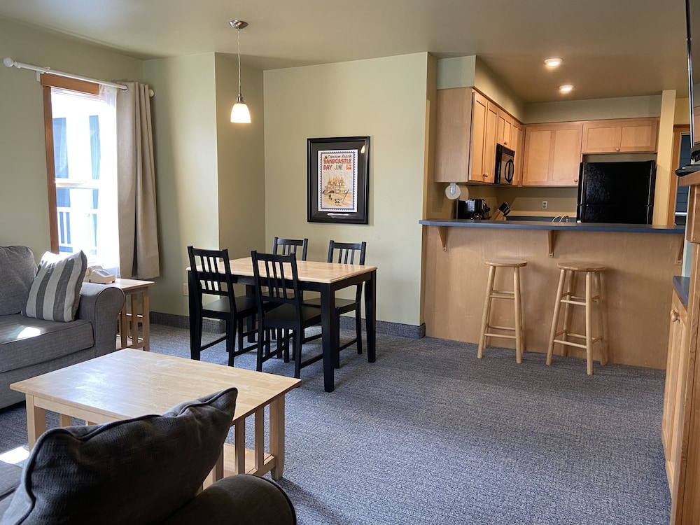 Sea Breeze Court - photo 27