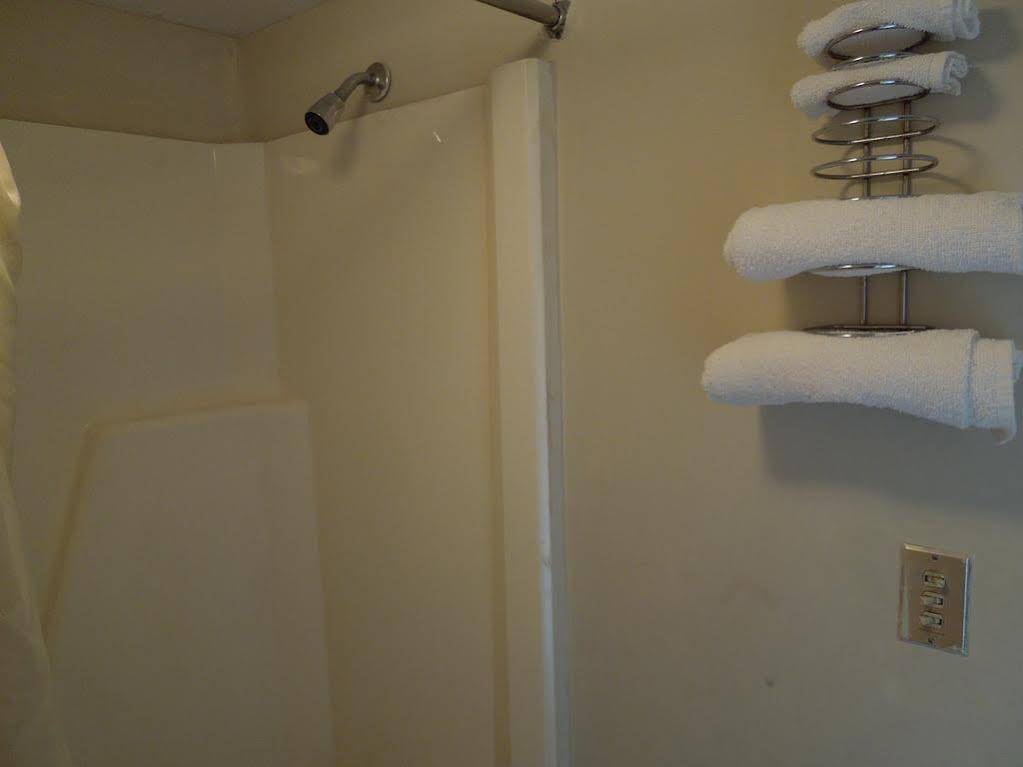 Coach's Inn - photo 10