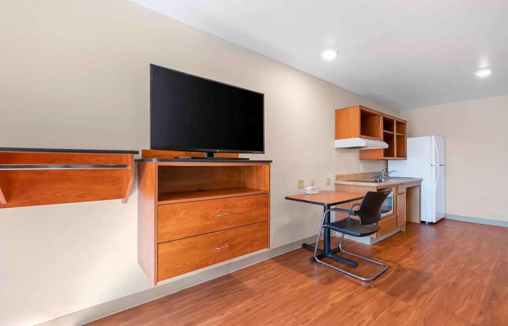 Extended Stay America Select Suites Jacksonville North - photo 41