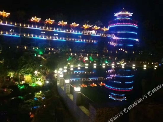 Longmen Shuidu Yangxin Valley Hot Spring Hotel in Nanning, People's Republic of China