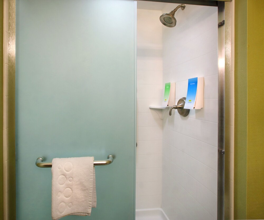 Home2 Suites by Hilton Baltimore White Marsh - photo 21