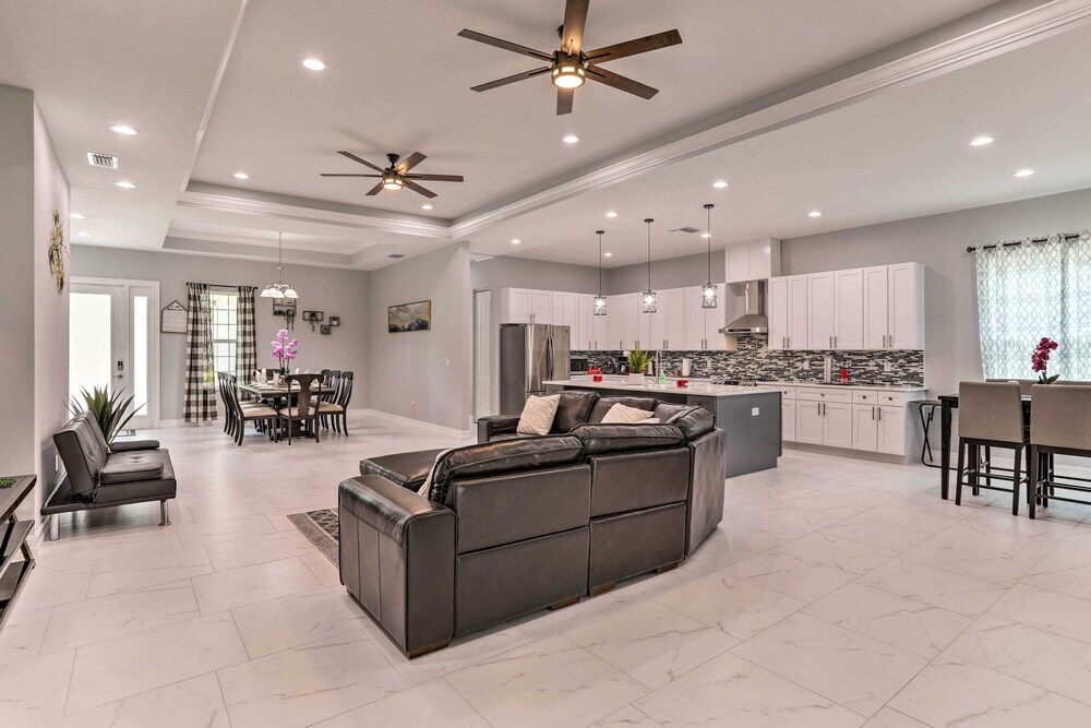 St Pete Escape with Patio and Yard 6 Mi to Beach in St. Petersburg, United States