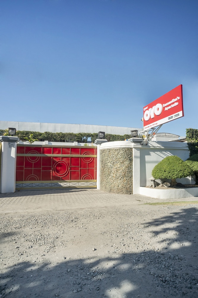 OYO 557 Samantha’s Apartelle General Santos in General Santos, Philippines