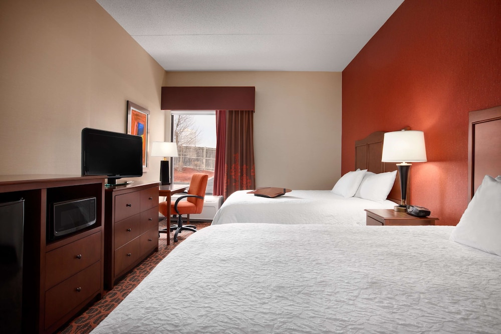 Hampton Inn Boston Braintree - photo 5