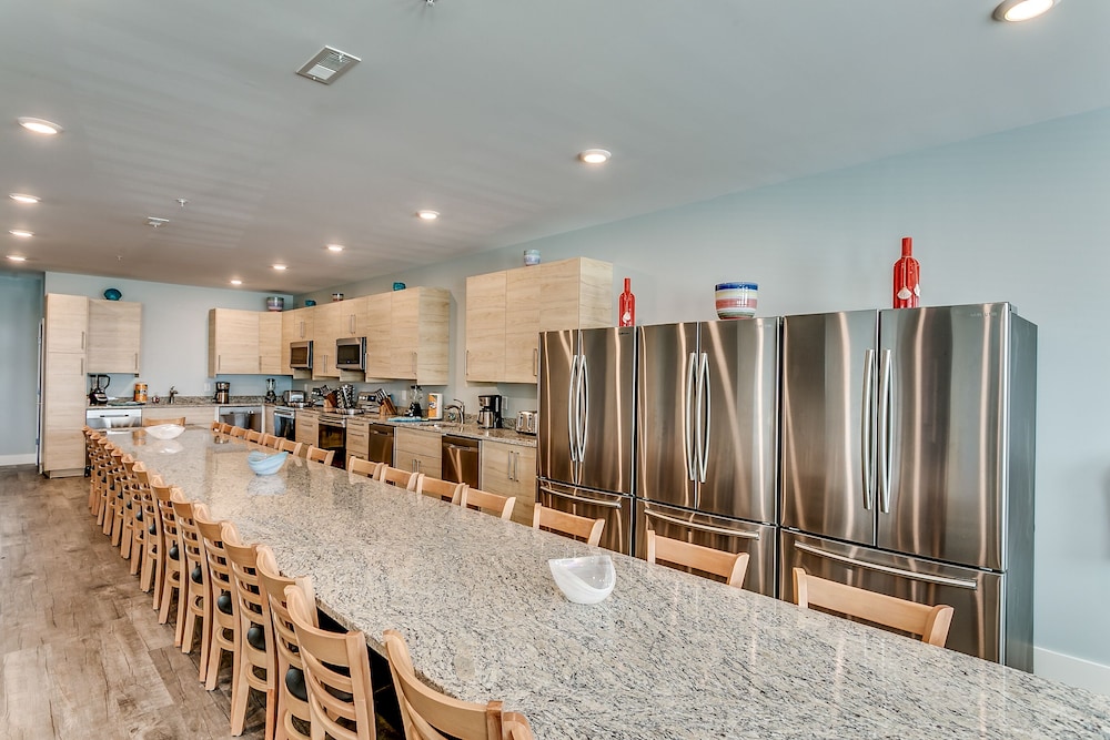 Together Resorts Cherry Grove Resort at 5401 A N Ocean Blvd - photo 37