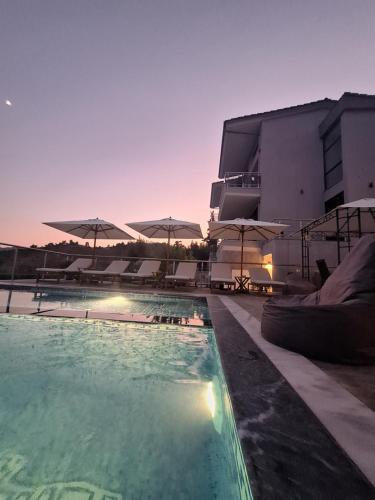 Sarti Thea — Sarti — photo 2