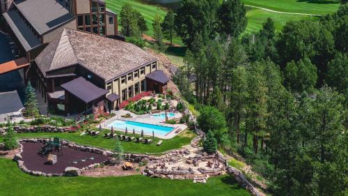 Tamarron Lodge Studio 305 — 4-Star Luxury Hotel in Durango, United States