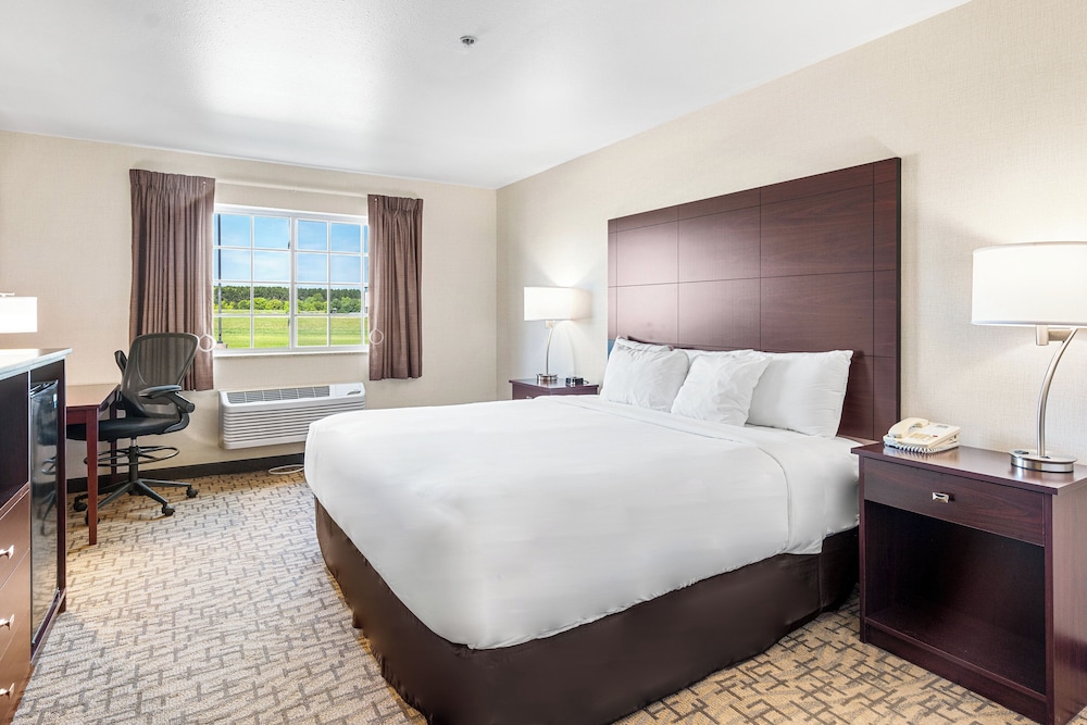 Boarders Inn & Suites Shawano - photo 35