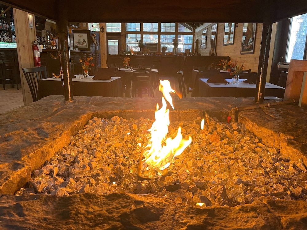 Shasta Inn - photo 12