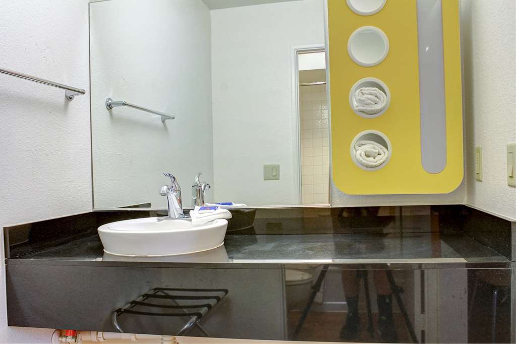 Motel 6 Bishop CA - photo 26