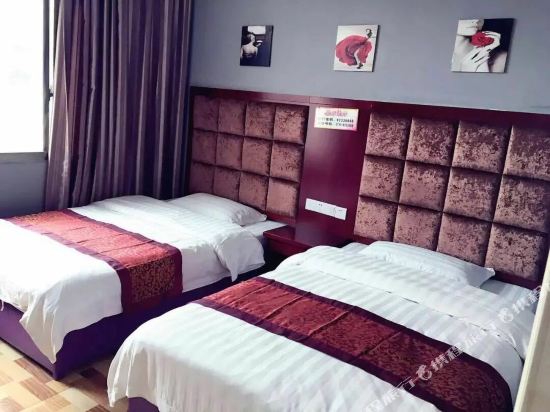 Zijinhua Hotel in Qianjiang, People's Republic of China