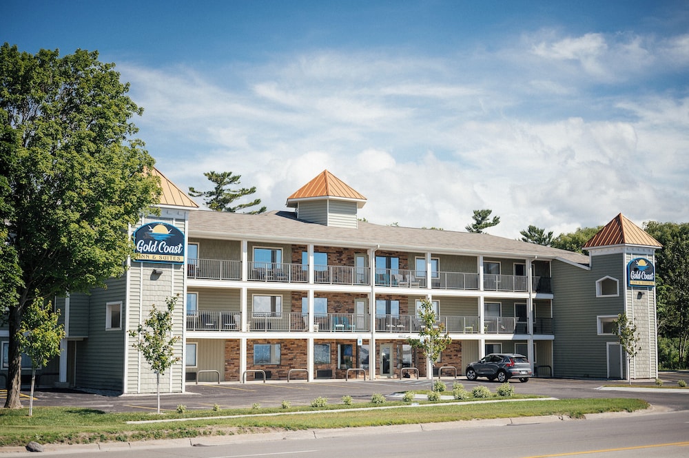 Kasa Gold Coast Inn Traverse City Traverse City