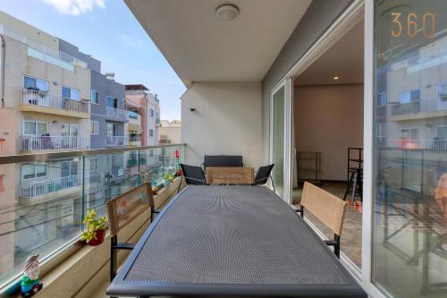 Stunning 3BR APT with 2 Private Terraces in B’kara by 360 Estates — Birkirkara — photo 3