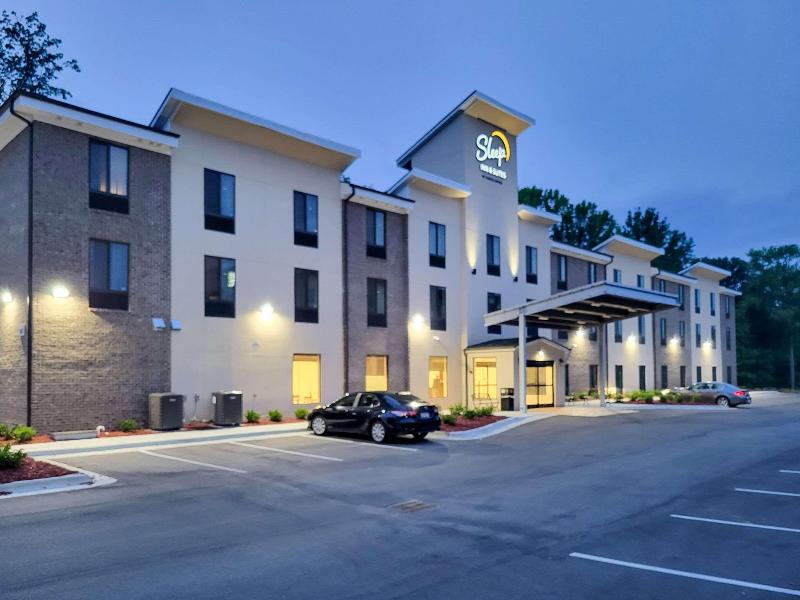 Sleep Inn & Suites Coliseum Area - photo 3