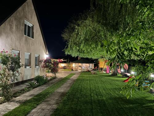 Linett Apartman — 4-Star Luxury Hotel in Hajduszoboszlo, Hungary