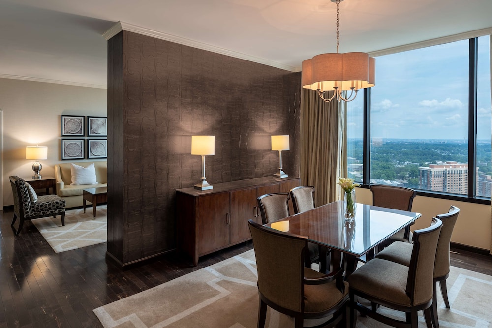 Hilton Alexandria Mark Center - photo 37