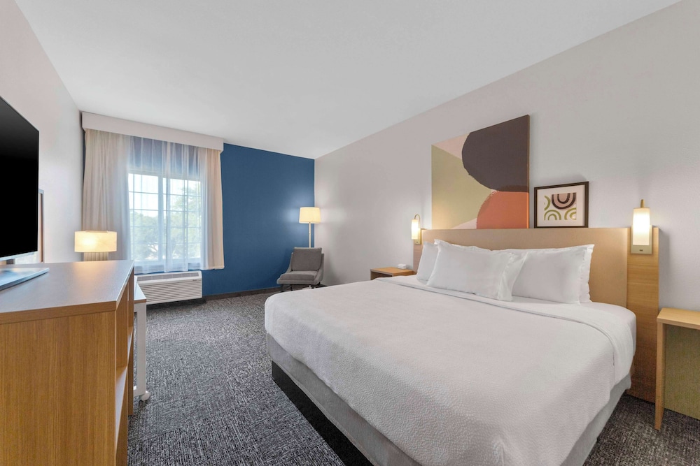 Spark By Hilton San Antonio Dominion - photo 8