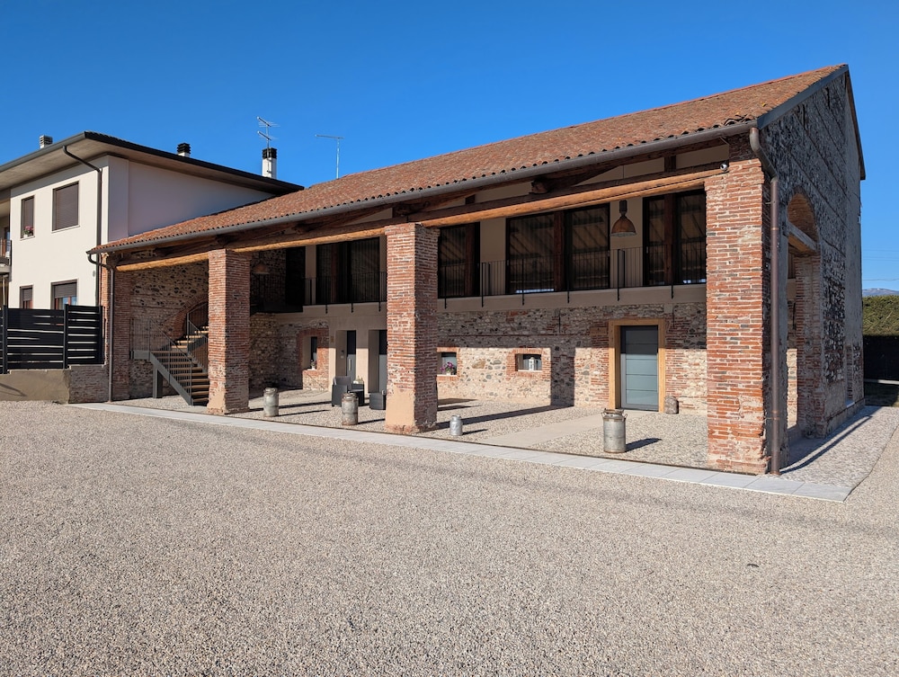 B&B Cà Breganze — 4-Star Luxury Hotel in Breganze, Italy
