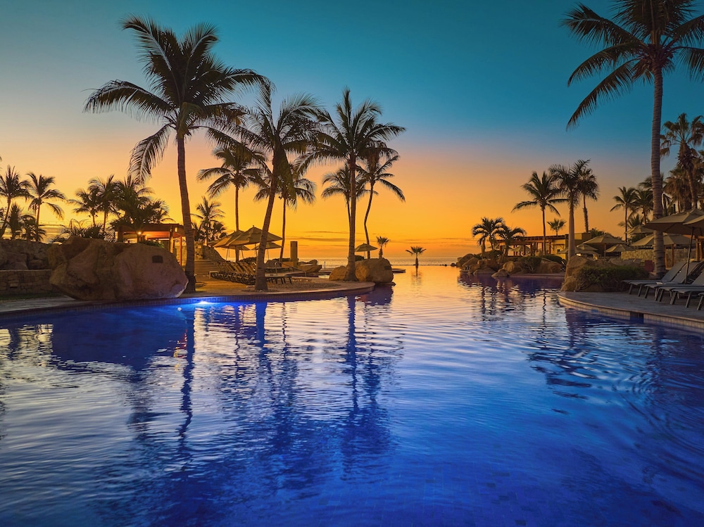 Infinity pool