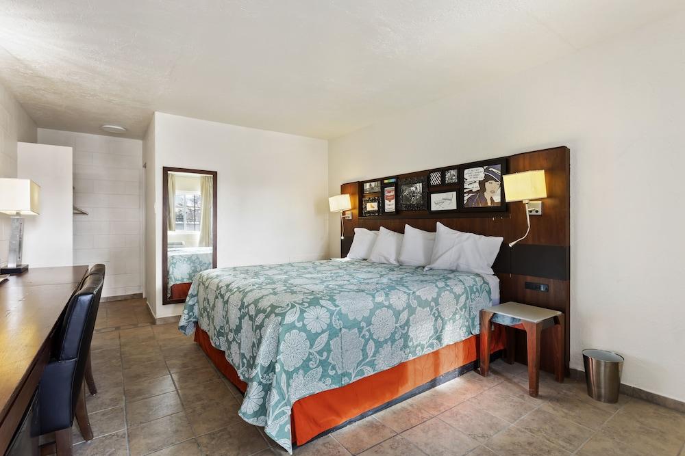 Temple View Inn - photo 3