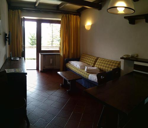 Apartment 4 Residence Palace 2 — 4-Star Luxury Hotel in Sestriere, Italy