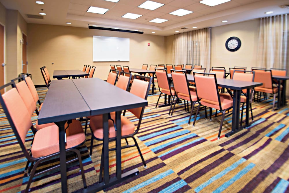 Fairfield Inn and Suites by Marriott Idaho Falls - photo 28