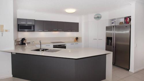 Unit 2 Point Break — 4-Star Luxury Hotel in Yaroomba, Australia