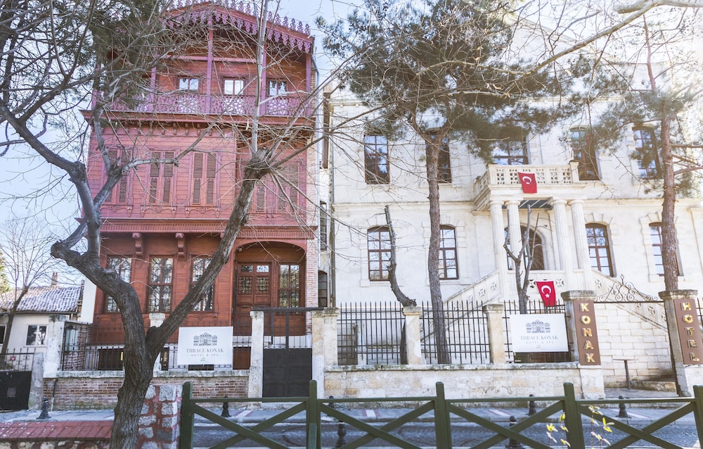 Thrace Konak Hotel & Spa — hotel in Kirklareli