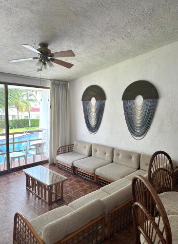 Departamento en Club Santiago Manzanillo — 4-Star Luxury Hotel in Manzanillo, Mexico
