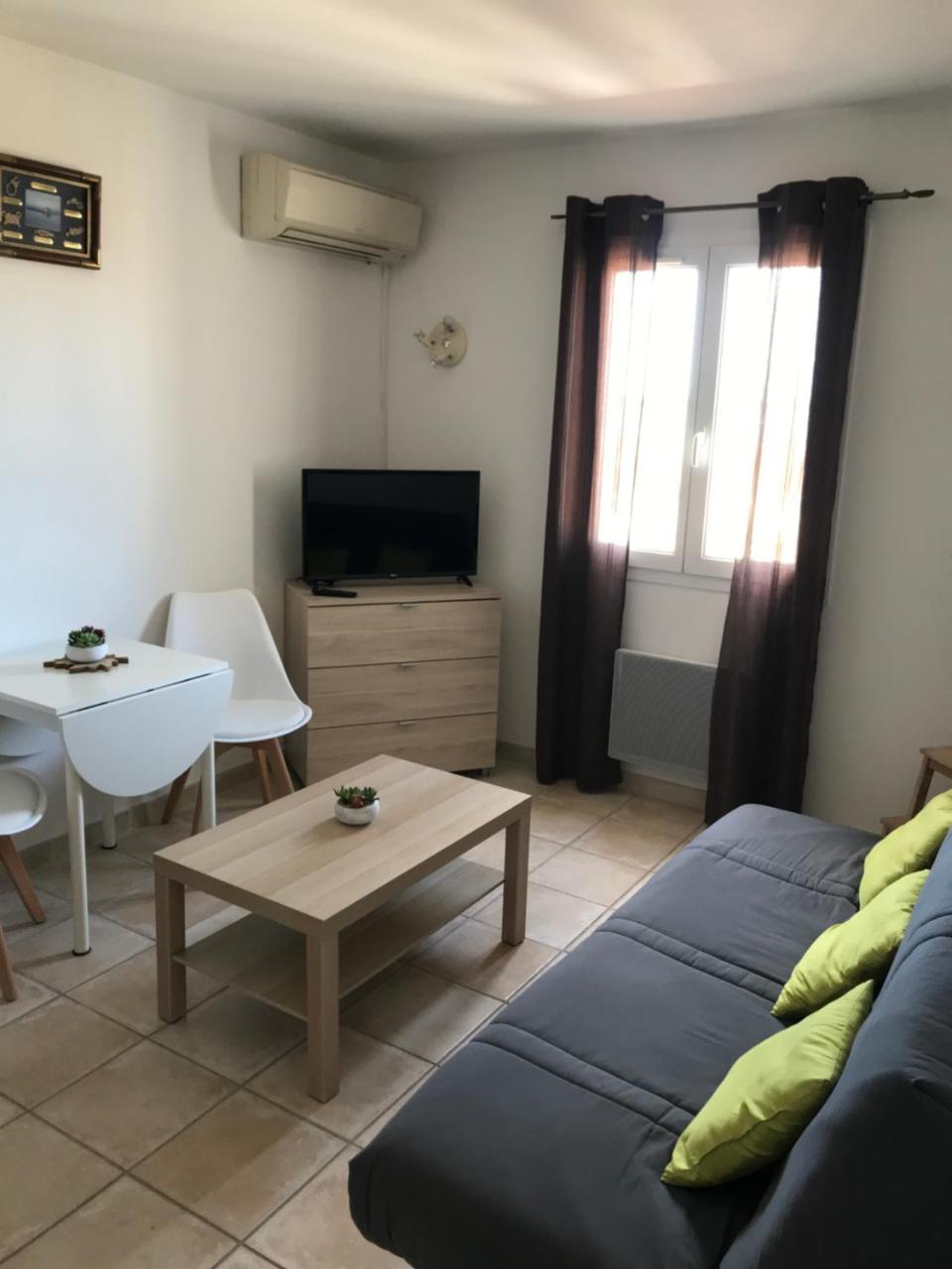 Dolce Notte in Saintes-Maries-De-La-Mer, France