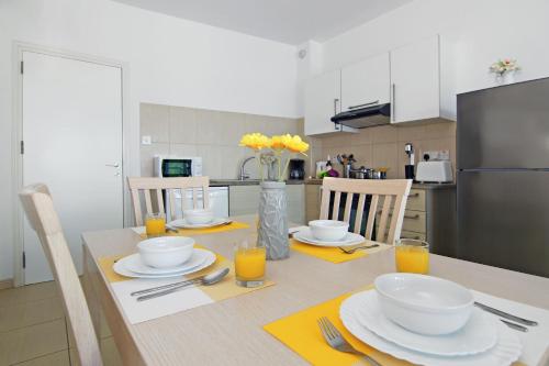 VERONICA Coralli Beachfront Apartment