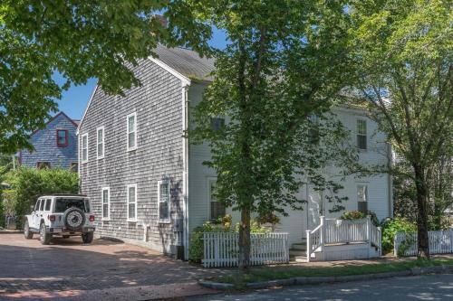 45B Pleasant St - photo 3