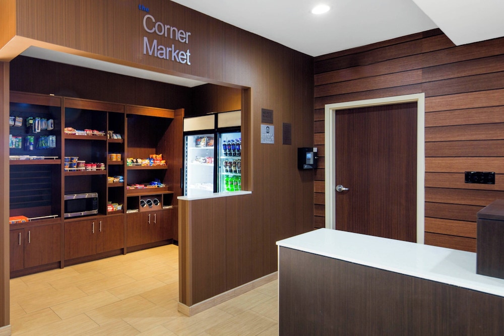 Fairfield Inn & Suites by Marriott Santa Fe - photo 21