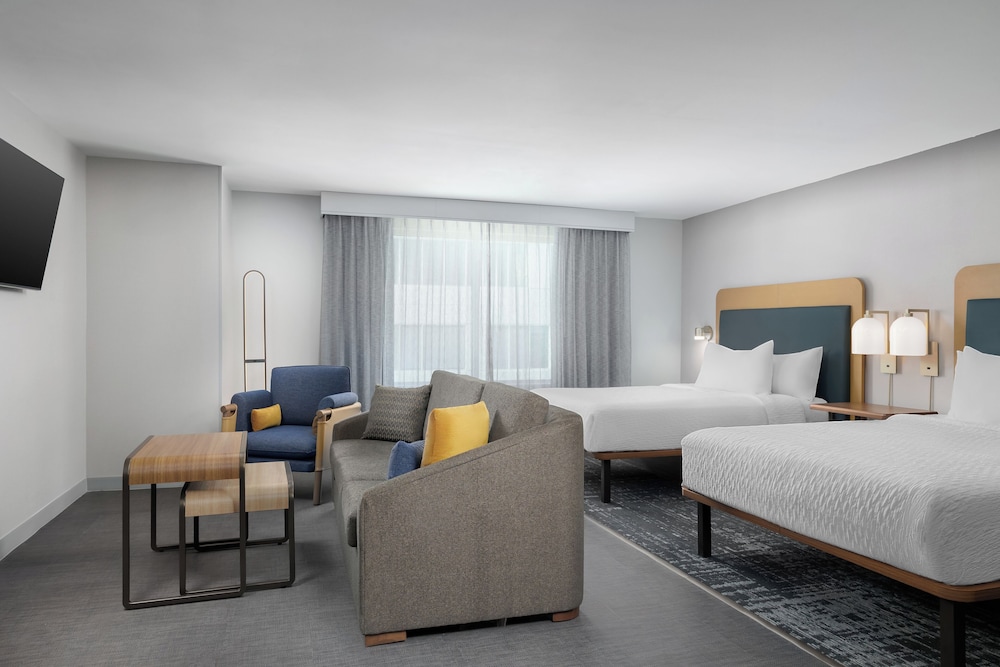 Homewood Suites by Hilton Newport Cincinnati - photo 5