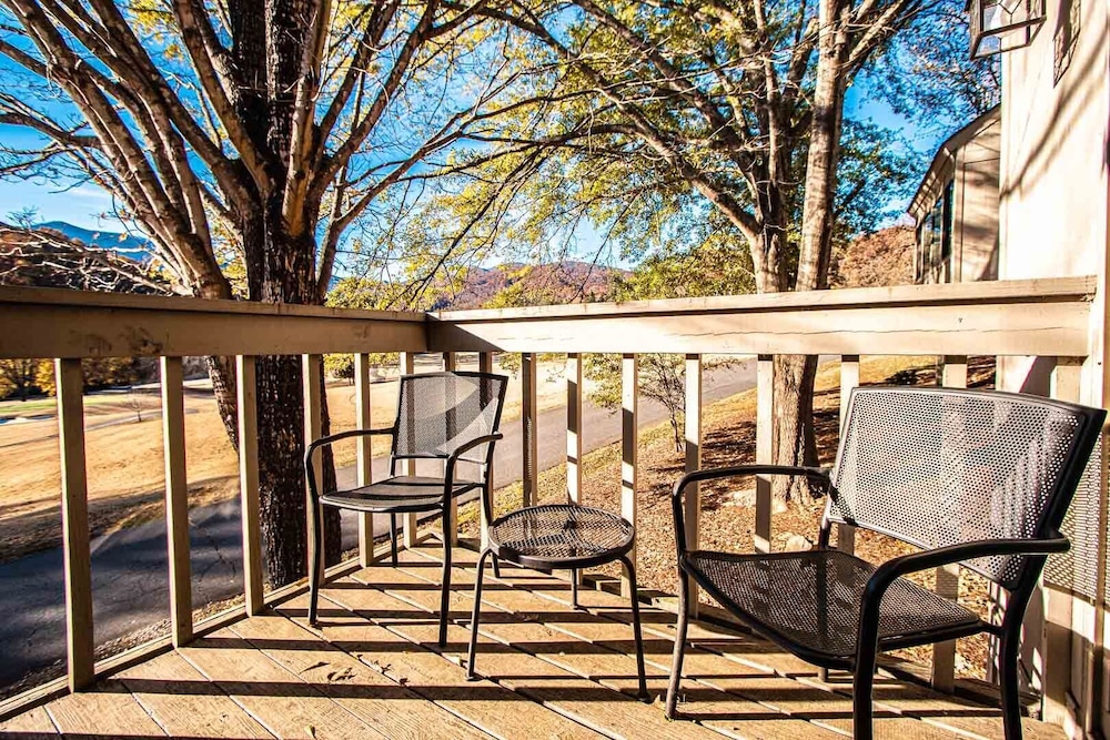 Mountain Loft Resort - photo 11