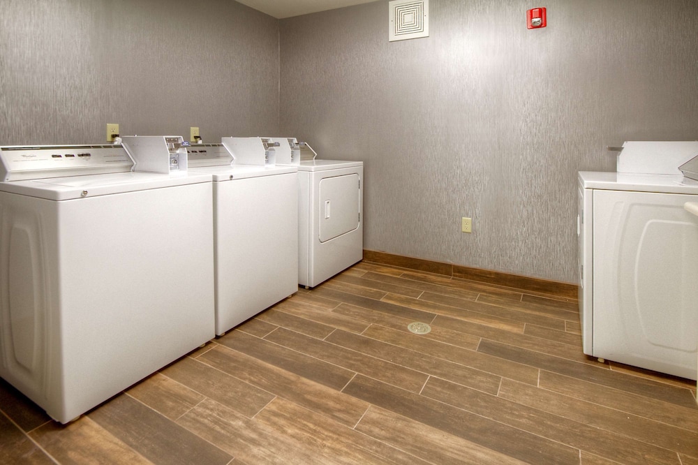 Hampton Inn Milpitas - photo 41
