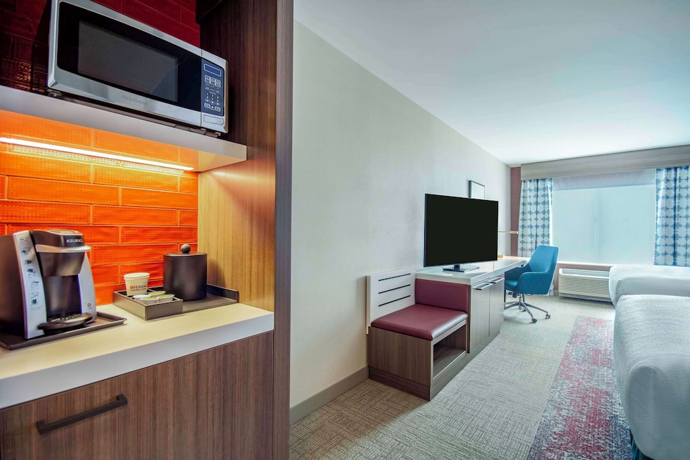Hilton Garden Inn Danbury - photo 13