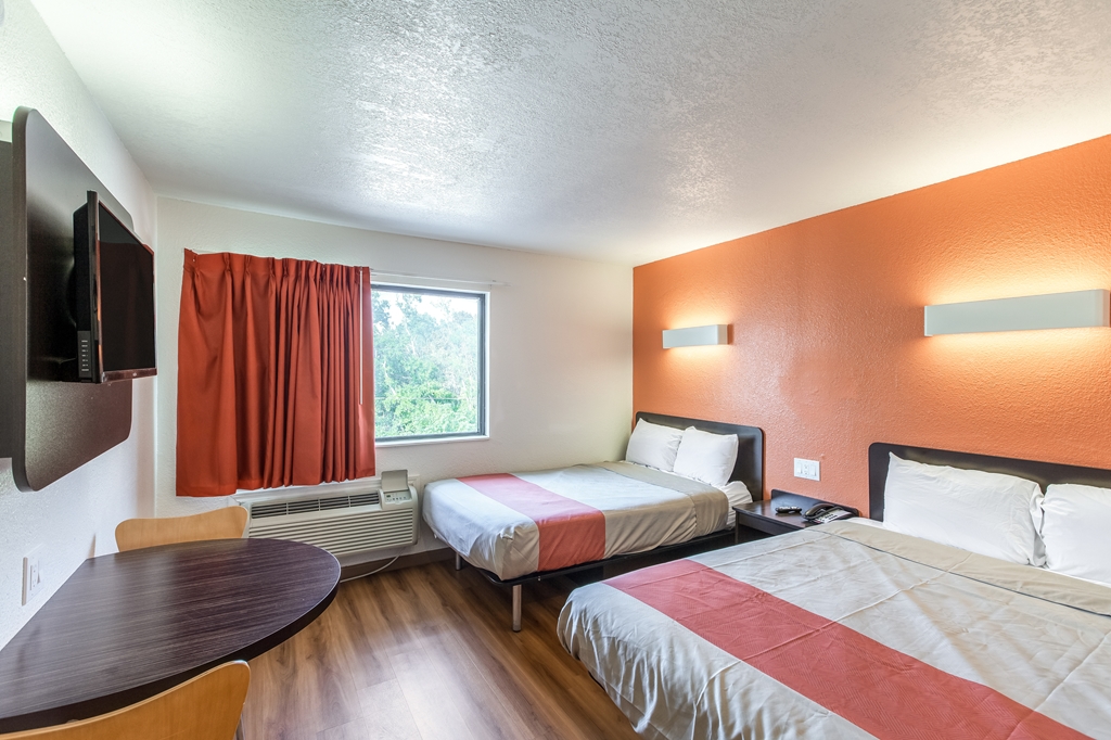 Motel6 Dallas TX South - photo 10