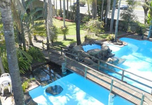 Tropical Gardens Motor Inn — hotel in Bundaberg