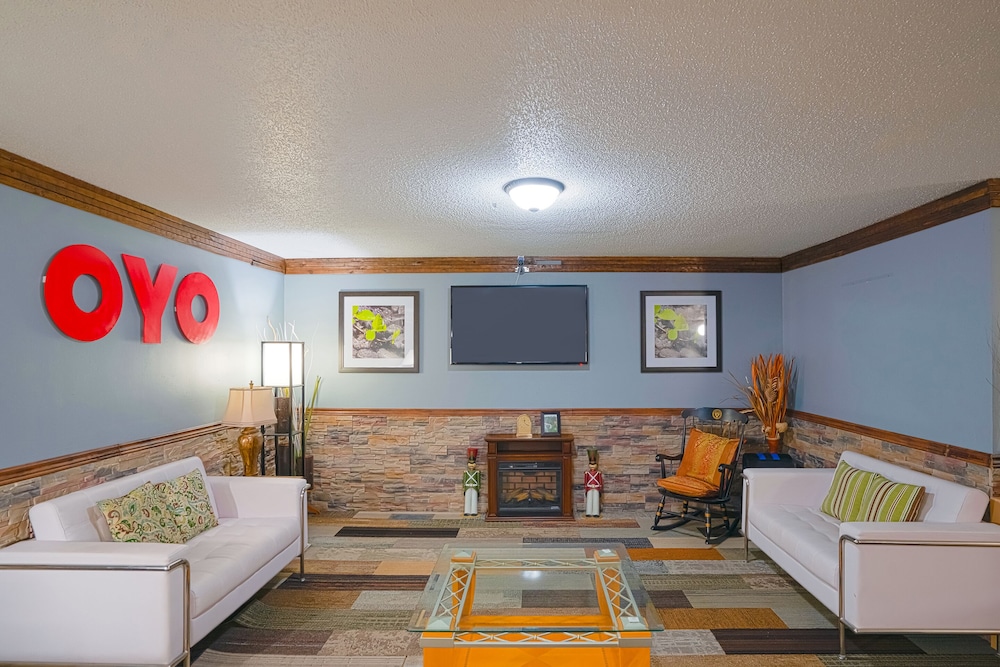 OYO Hotel Redwood Falls near Jackpot Casino - photo 51