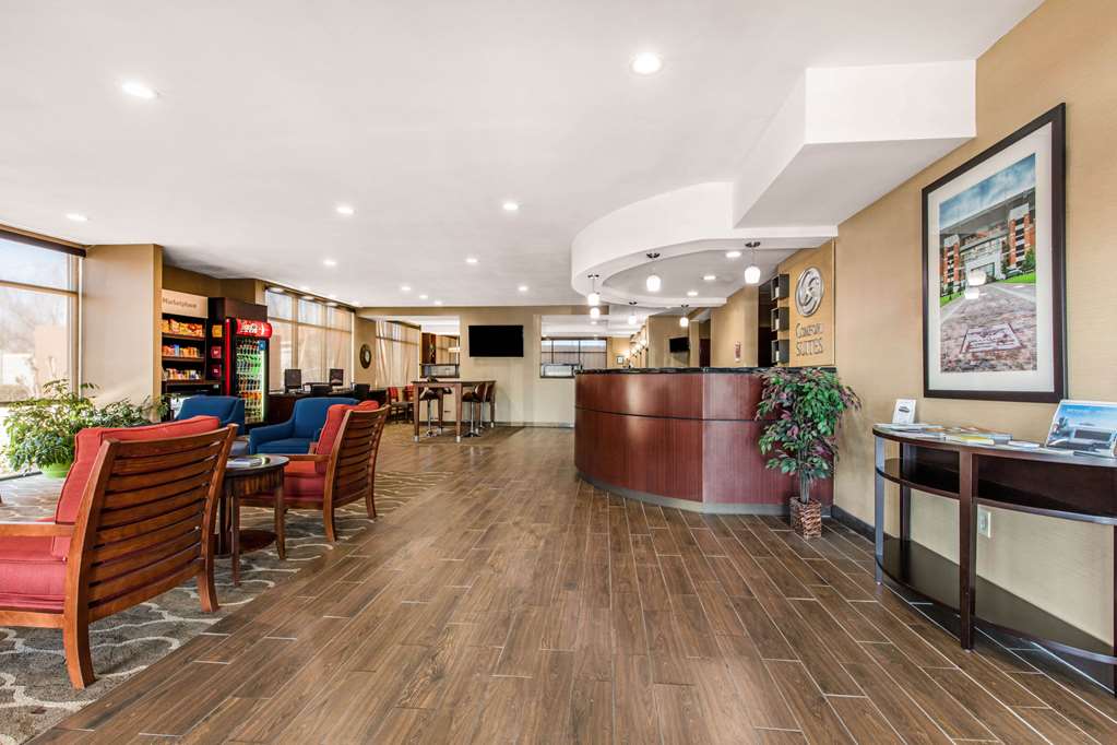 Comfort Suites Tuscaloosa near University - photo 3