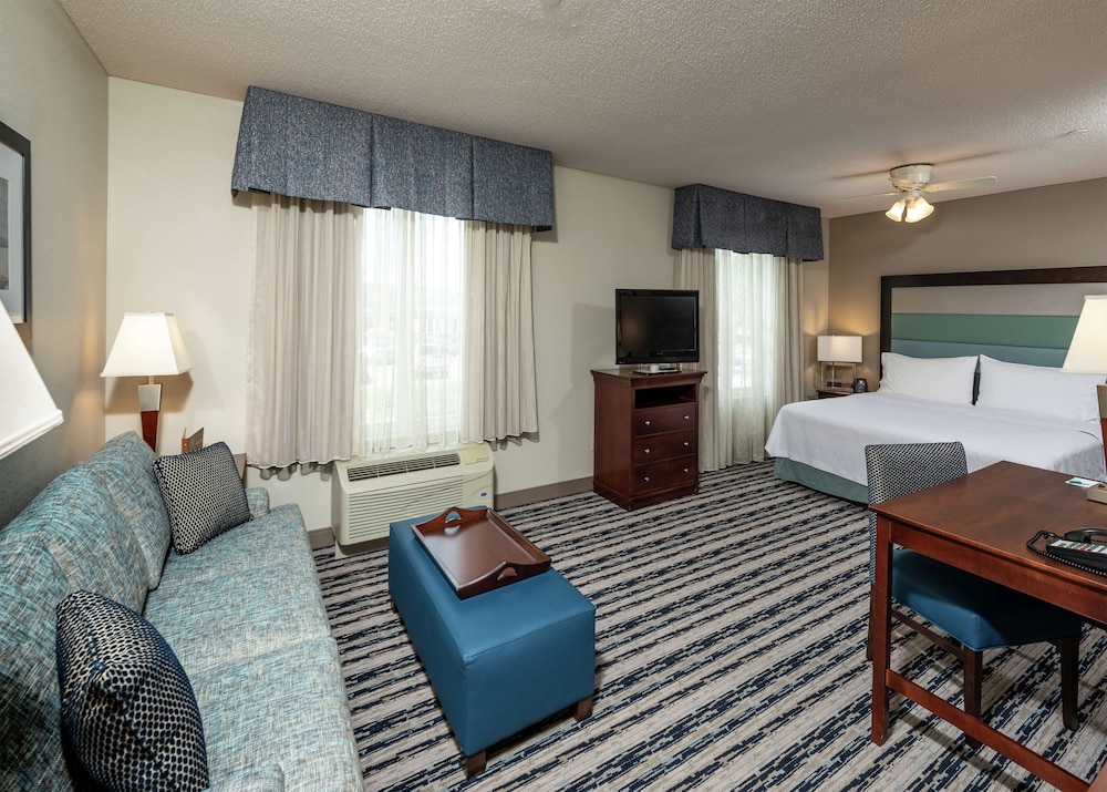 Homewood Suites by Hilton Portland - photo 13
