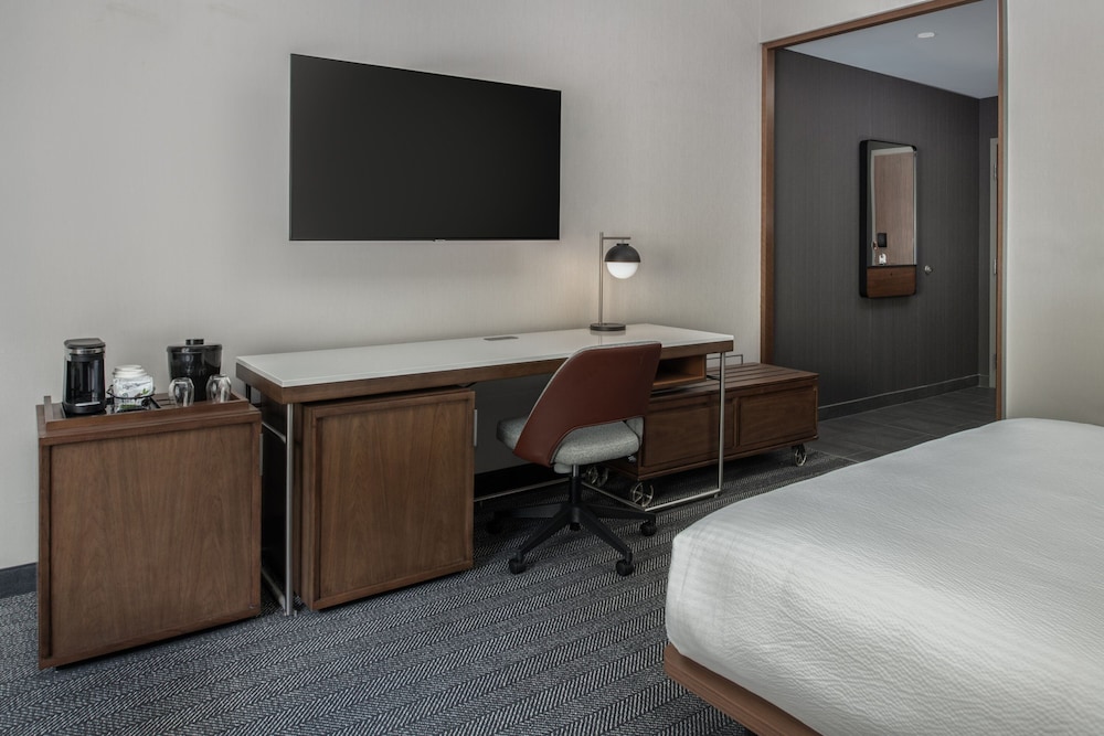 Courtyard by Marriott Olympia - photo 8