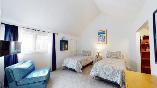 729 Queens Grant - photo 14