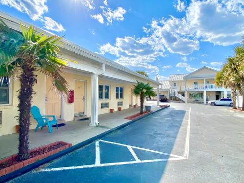 Island Inn of Atlantic Beach - photo 74